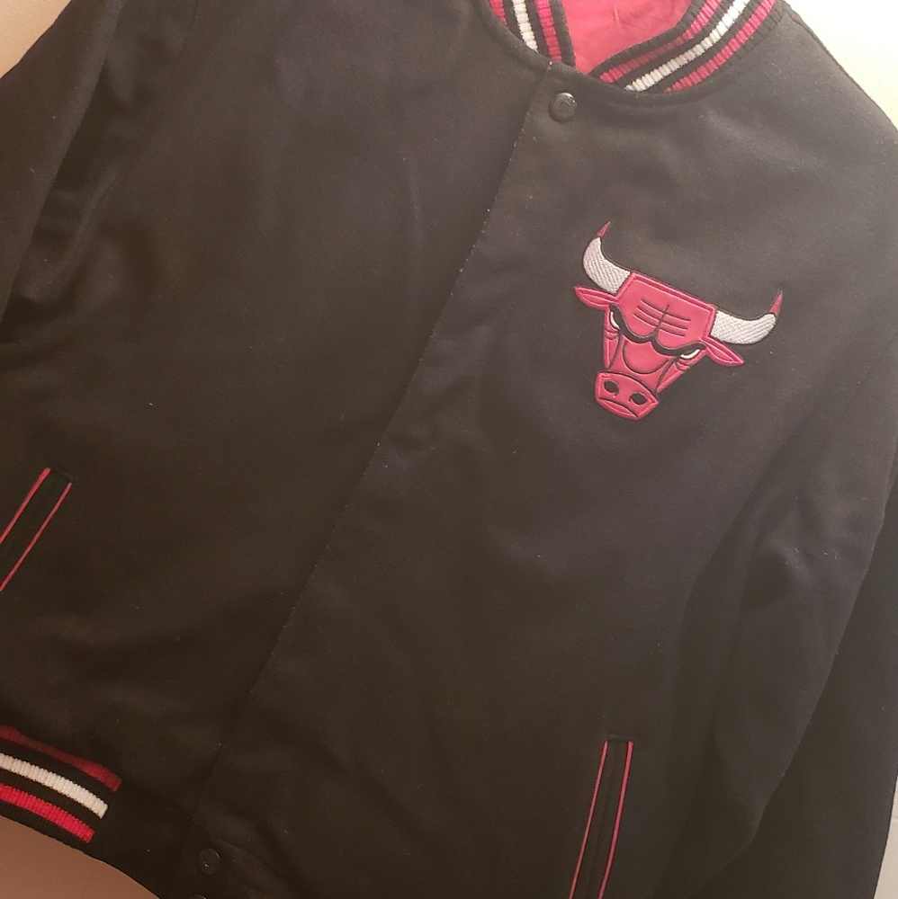 Bomber jacket